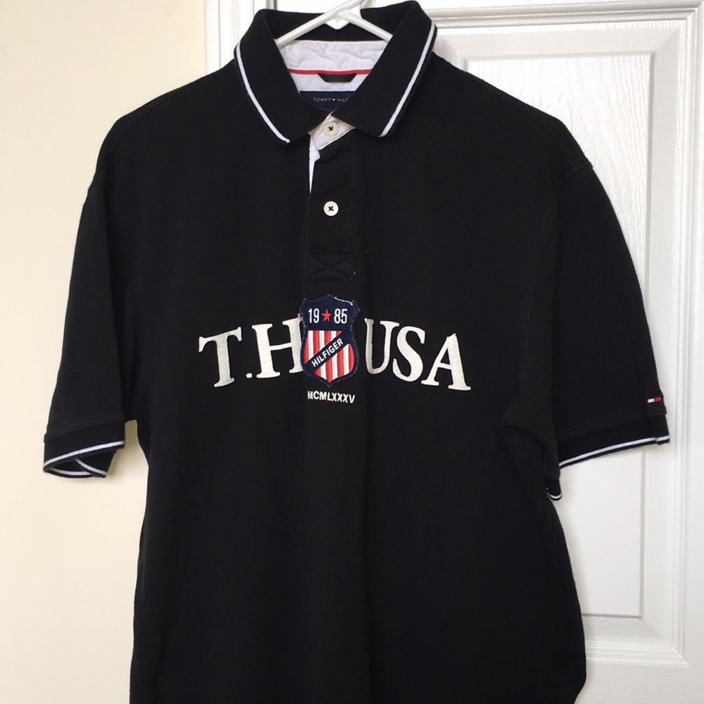 Black Tommy Hilfiger shirt